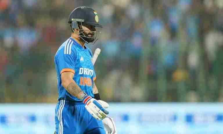 Rohit and Agarkar defend Kohli's T20 strike rate concern