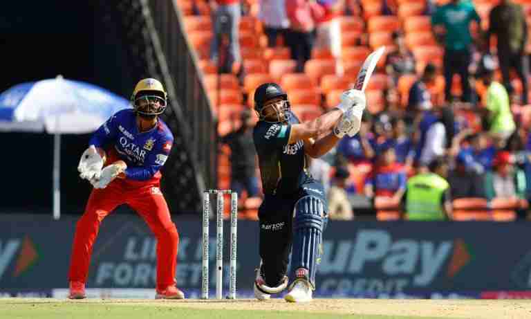 Shahrukh Khan smashes his maiden fifty in IPL