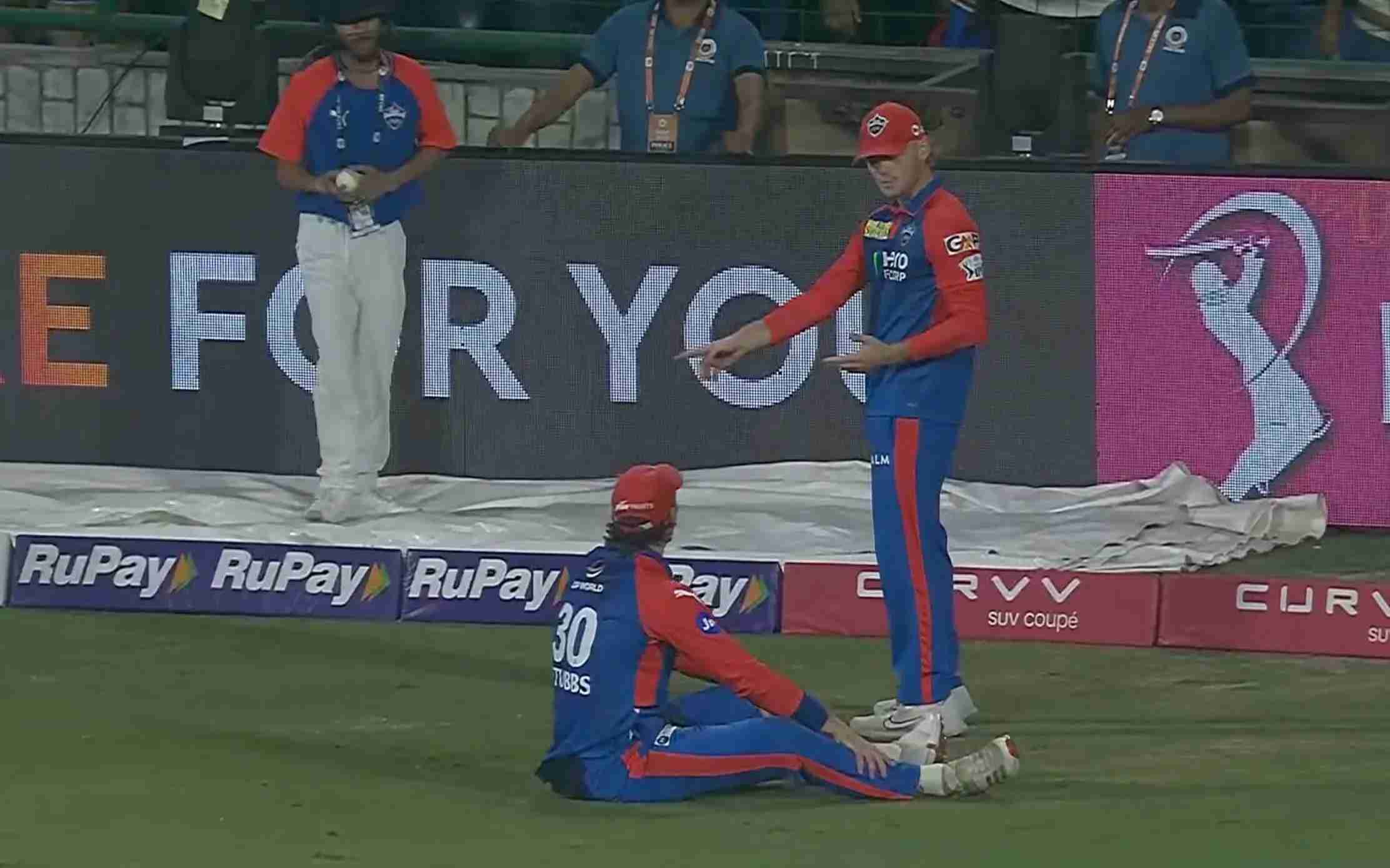 DC’s Tristan Stubbs drops Tilak Varma’s catch after a fielding mix-up with Jake Fraser-McGurk