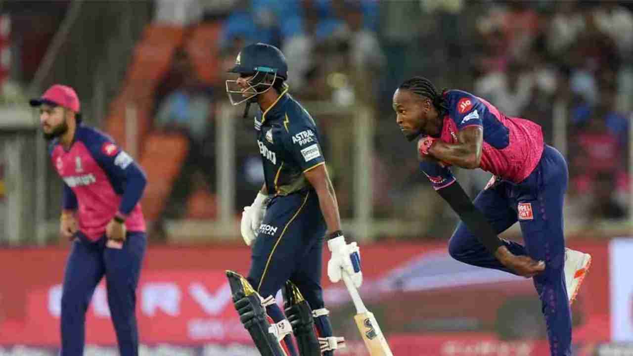 RR vs GT Playing XIs.webp