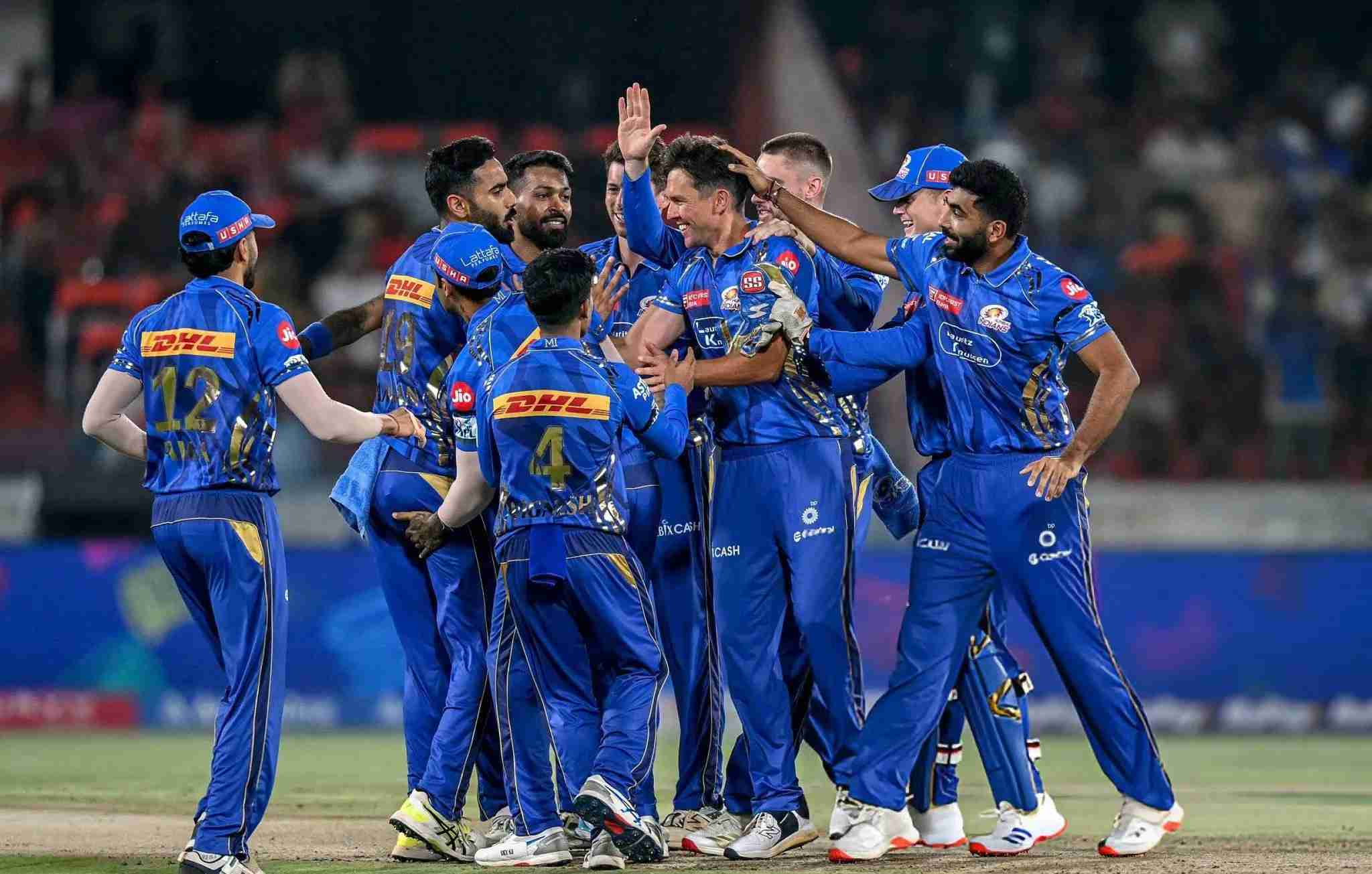 Mumbai Indians signed legspinner Raghu Sharma