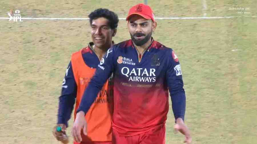 Young cricketer Swastik Chikara taking care of Virat Kohli, reflecting humility and team bonding in Indian cricket