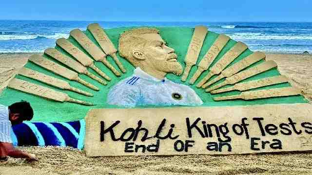 Sudarsan Pattnaik pays emotional tribute to Virat