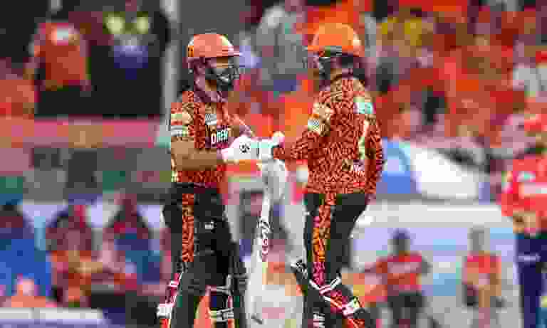 Sunrisers Hyderabad beat Punjab Kings by 4 wickets