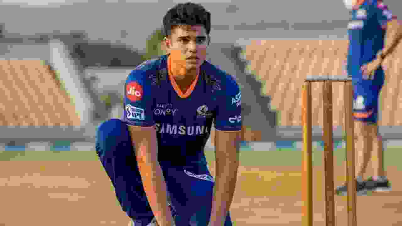 IPL 2023: Ex-PAK skipper Rashid Latif goes to lengths to mock Arjun Tendulkar bowling skills amid IPL