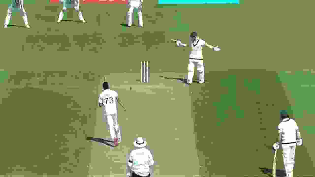WTC Final 2023, WATCH:  'Frustrated' Siraj throws ball back after Smith stops him in delivery stride, Gavaskar furious