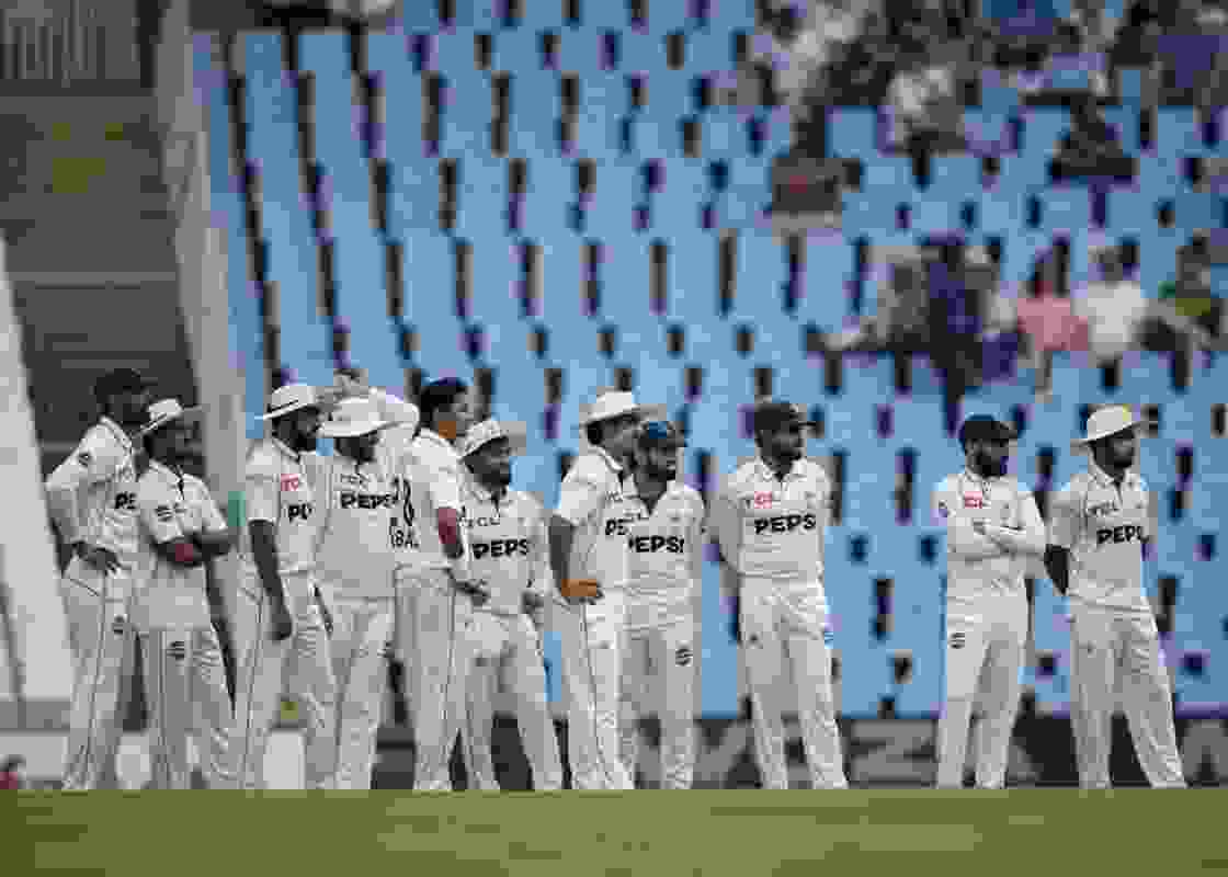 Rickleton 259, Bavuma 106, Verreynne 100 as South Africa Hammer 615 Against Pakistan