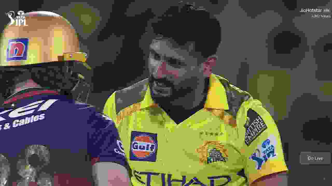 CSK vs RCB.webp