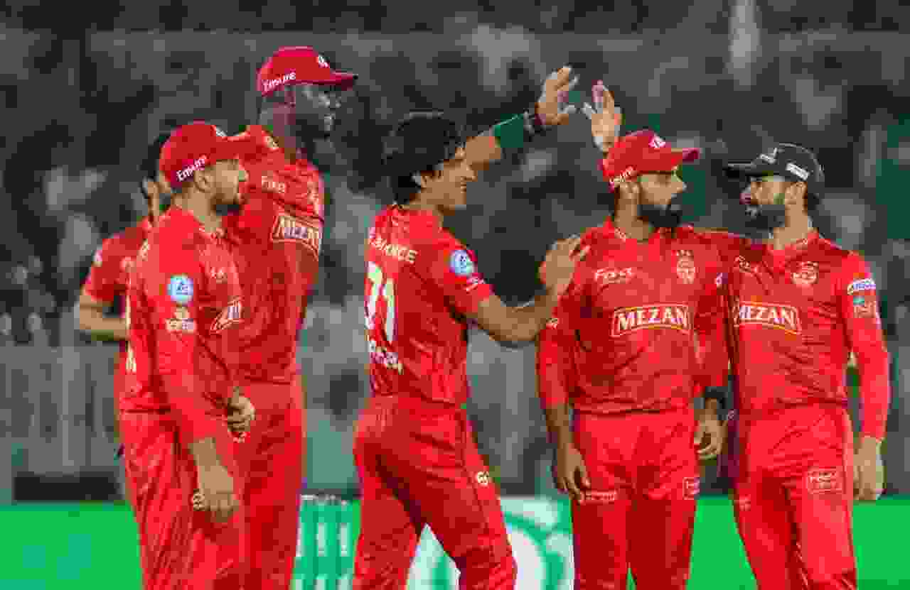 Australian cricketer Matthew Short, walking off the field after injury during the Champions Trophy 2025, was later ruled out of PSL X.