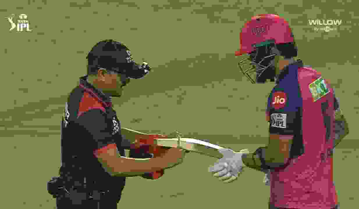 Riyan Parag Gets into argument with Umpire after bat fails test in IPL 2025 Match against DC