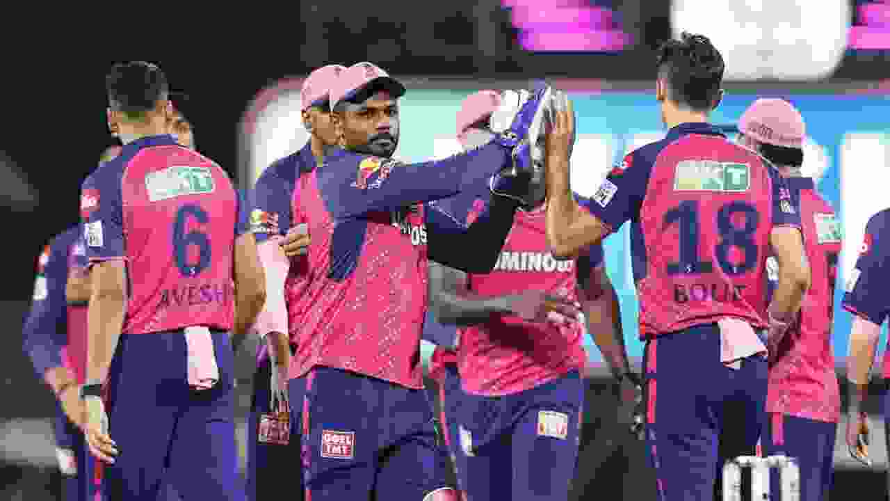 How can Rajasthan Royals qualify for IPL 2025 playoffs?