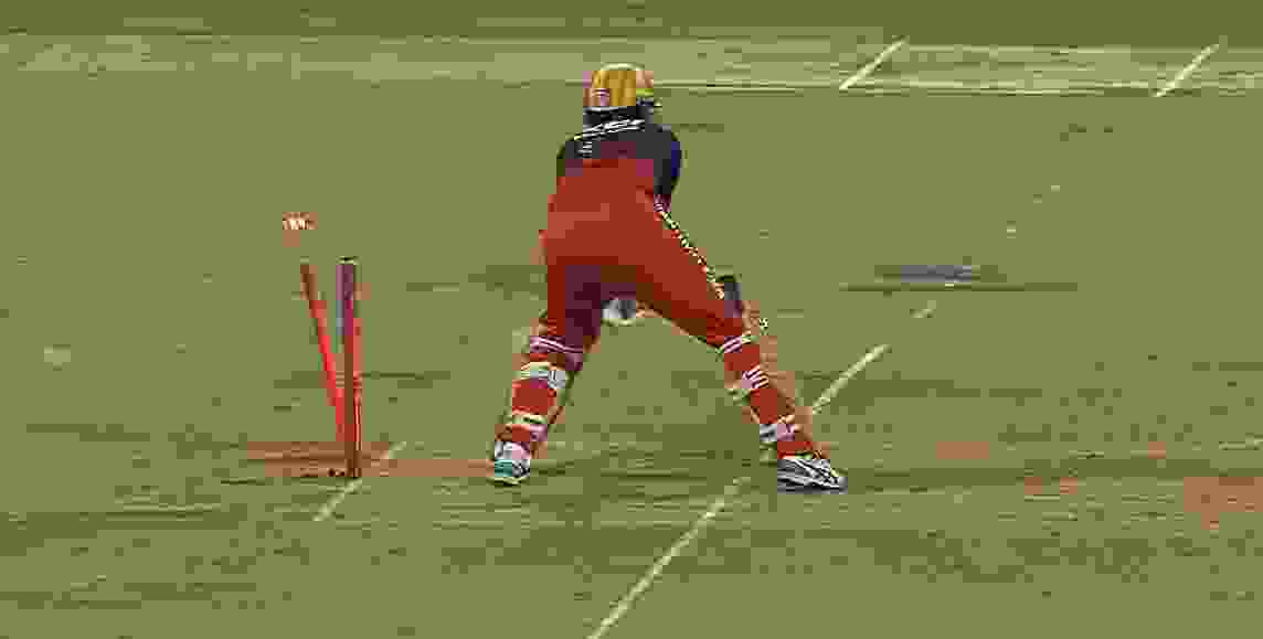 Krunal Pandya Hit Wicket 