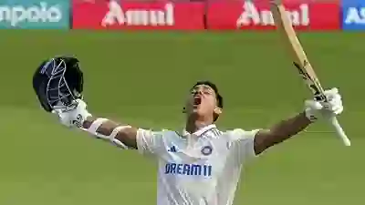  Yashasvi Jaiswal score hi maiden century in England