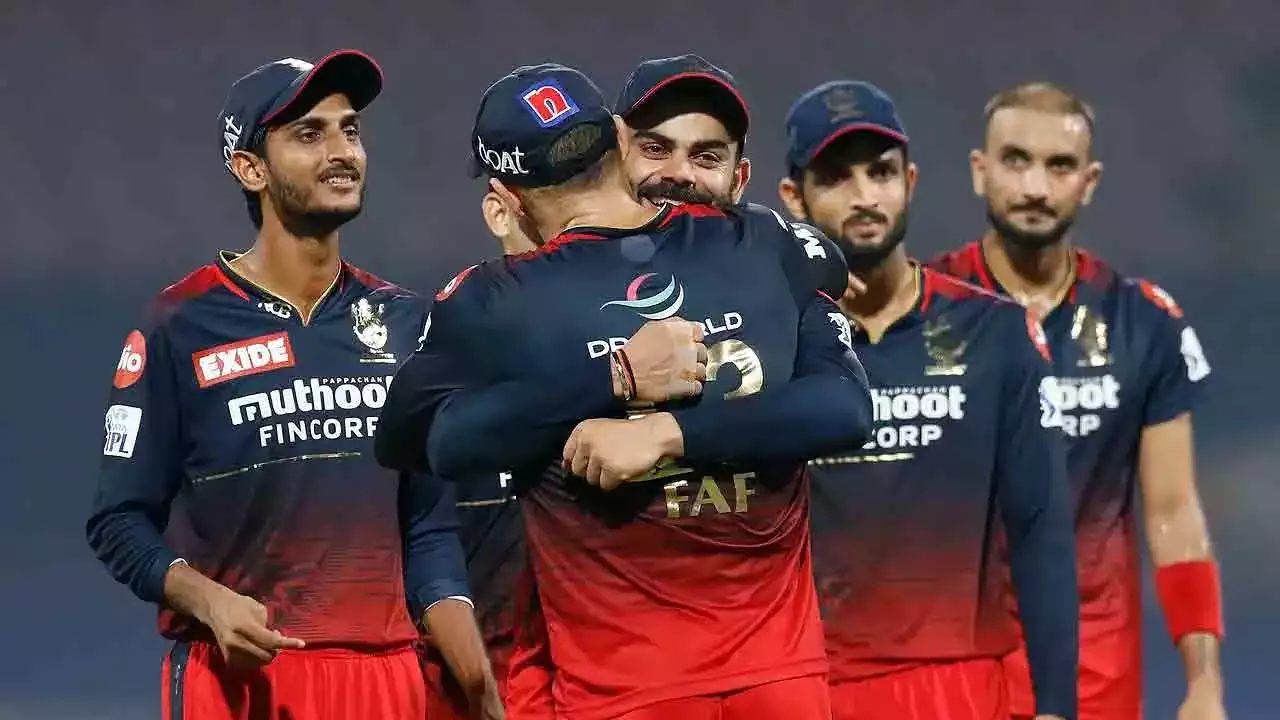 RCB's Middle Order and Death Over Mystery in 2023