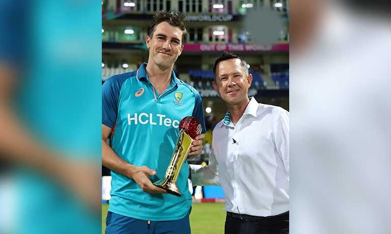 Ricky Ponting presents ICC Men's Cricketer of the Year award to Pat Cummins - Cricket Winner