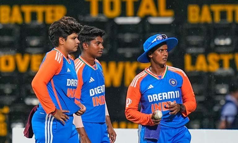IND-W vs SA-W T20 2024: India beat South Africa by 10 wickets in final match; series tied 1-1