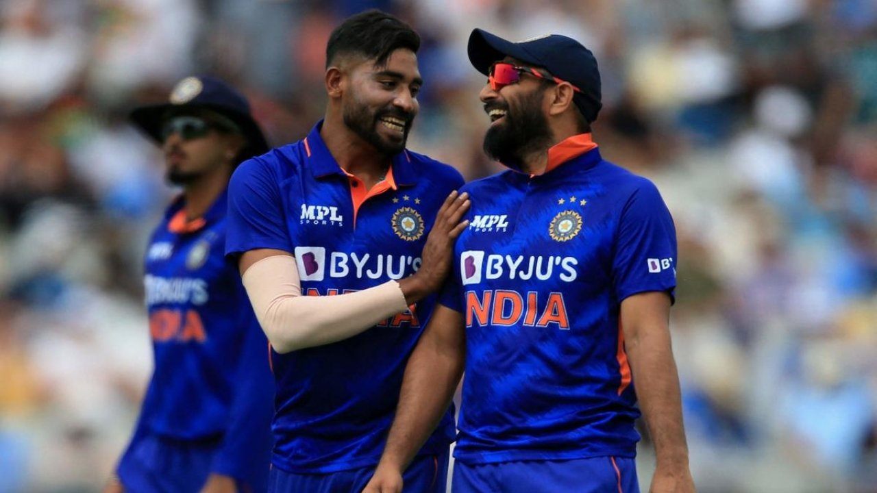Shami and Siraj Continue to Produce Magic With the New Ball
