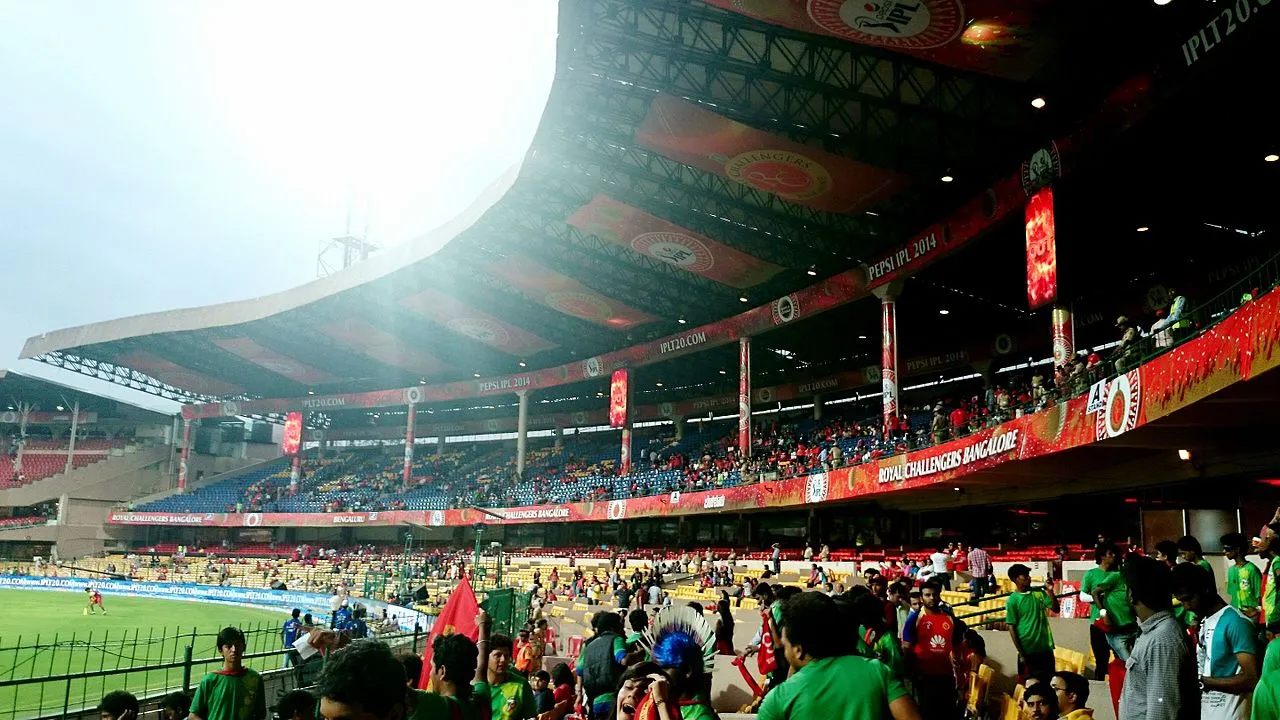 IPL_2014_RR_vs_RCB_11th_May_2014_(13996357070).webp