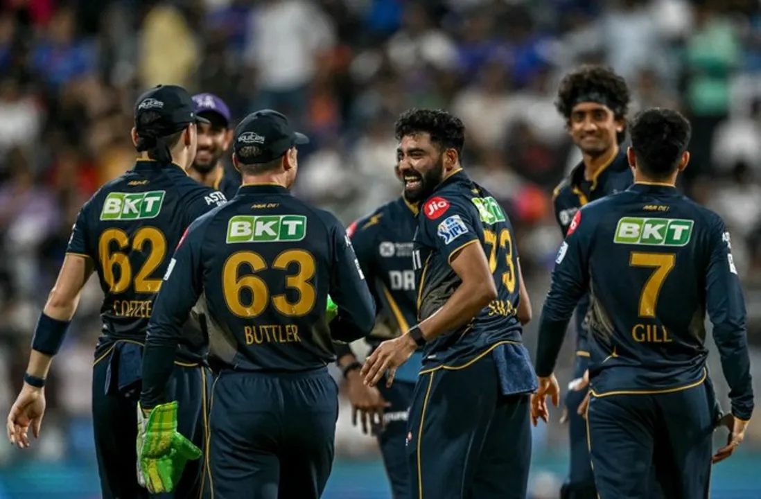 Fans Erupt in Celebration as Gujarat Titans Thrash Mumbai Indians with Powerful Performance