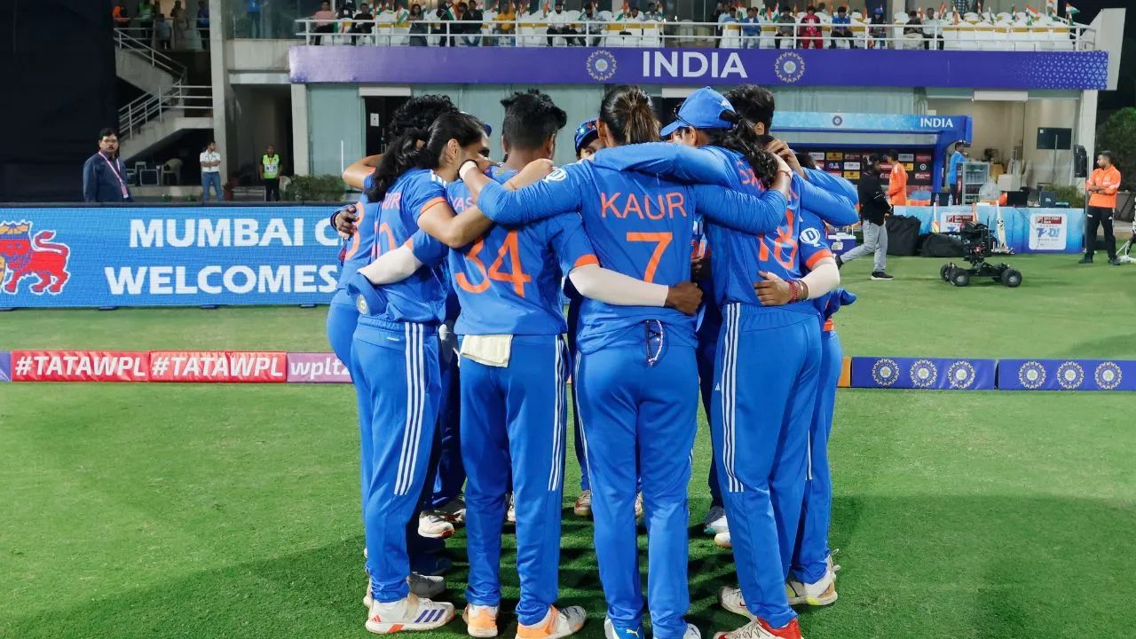 India Women's Cricket Team.webp